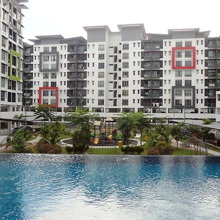 Mahkota Cheras Sweet Condo 1-14 Pax Near Mrt To Kl クアラルンプール エクステリア 写真