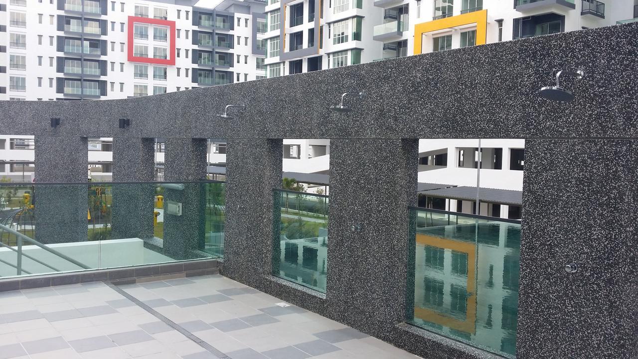 Mahkota Cheras Sweet Condo 1-14 Pax Near Mrt To Kl クアラルンプール エクステリア 写真