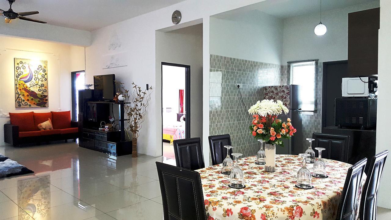 Mahkota Cheras Sweet Condo 1-14 Pax Near Mrt To Kl クアラルンプール エクステリア 写真
