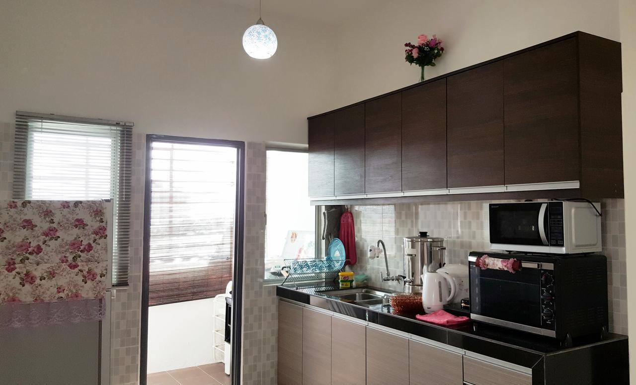 Mahkota Cheras Sweet Condo 1-14 Pax Near Mrt To Kl クアラルンプール エクステリア 写真